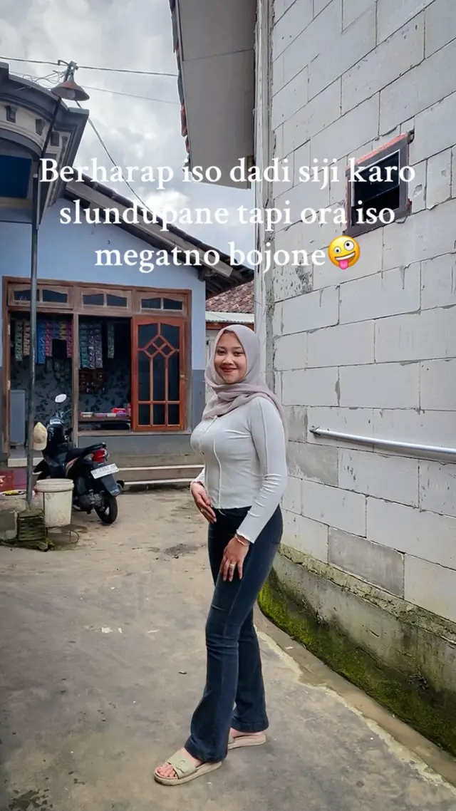 Pilih bobok bertiga🤣