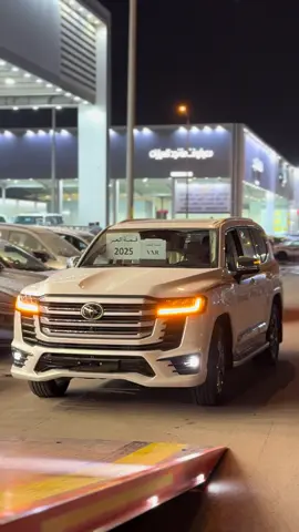 #معرض_قمة_العز #لاندكروزر #فكسار #2025 تم البيع الله يبارك له🤲🏻