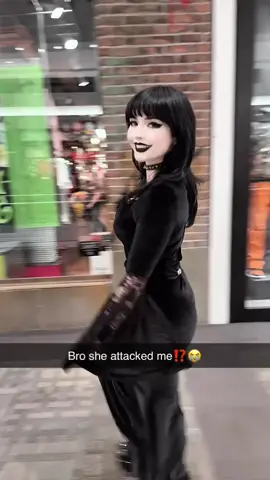 I don’t think she liked my pick up line #gothgirl #gothic #real #comedy #fyp 