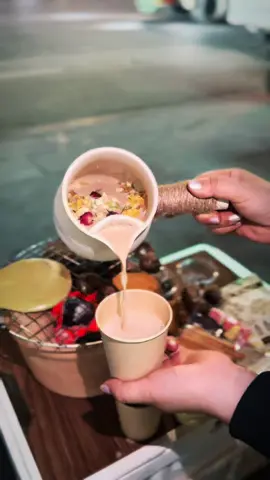 Thành Vinh ngày trở lạnh 🧣 nhớ mặc ấm vào nhé #phetea #trasuanuongvannam #chocobomb #tràsữafulltoppingtạiVinh 