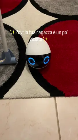 Pazzesco, non si può nemmeno lavorare in pace! AH, SE QUALCHE RAGAZZA VUOLE AVERLO PER ROMPERE AL PROPRIO RAGAZZO trovate il link del prodotto in bio🫶🏼😂❤️ #enabot #enabotrolamini @Enabot 