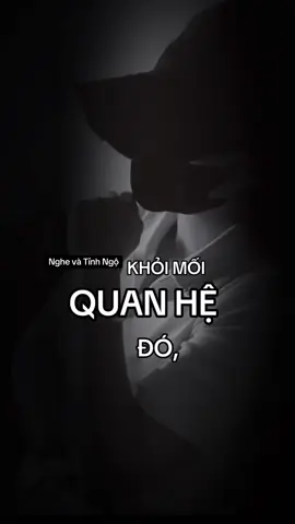 “Không trách đời bạc bẽo, chỉ tự giận mình chưa đủ giỏi để vượt qua. Bàn tay này nhỏ bé, chẳng ôm nổi giấc mơ lớn. Mỗi ngày trôi qua đều mệt, nhưng vẫn gắng gượng, vì chẳng còn ai để dựa vào ngoài chính mình..” #stt  #sadstory #xh #viral #fyp 