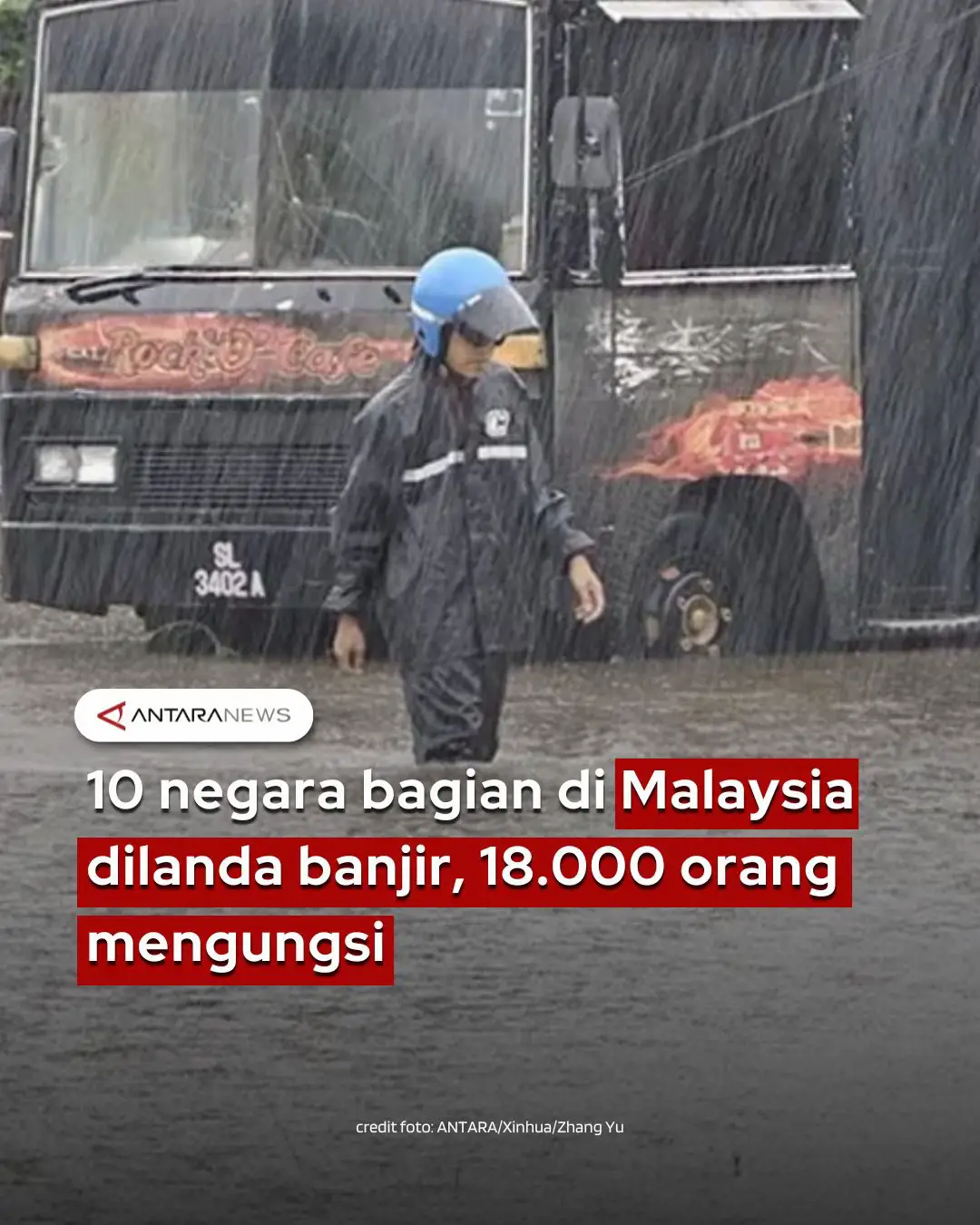 Lebih dari 18.000 orang di Malaysia pada Selasa (25/11) mengungsi akibat banjir yang merendam 10 negara bagian Malaysia. Kelantan menjadi daerah terparah yang terdampak banjir hingga total 9.700 warganya mengungsi. Daerah-daerah lain yang terdampak parah mencakup Negara Bagian Selangor, Perak dan sisanya tersebar di seluruh penjuru negeri. Sementara itu Pemerintah Malaysia telah mengerahkan lebih dari 100.000 personel dan bantuan kepada daerah-daerah yang terdampak banjir di musim hujan ini. #banjir #malaysia #banjirmalaysia #kelantan #selangor 