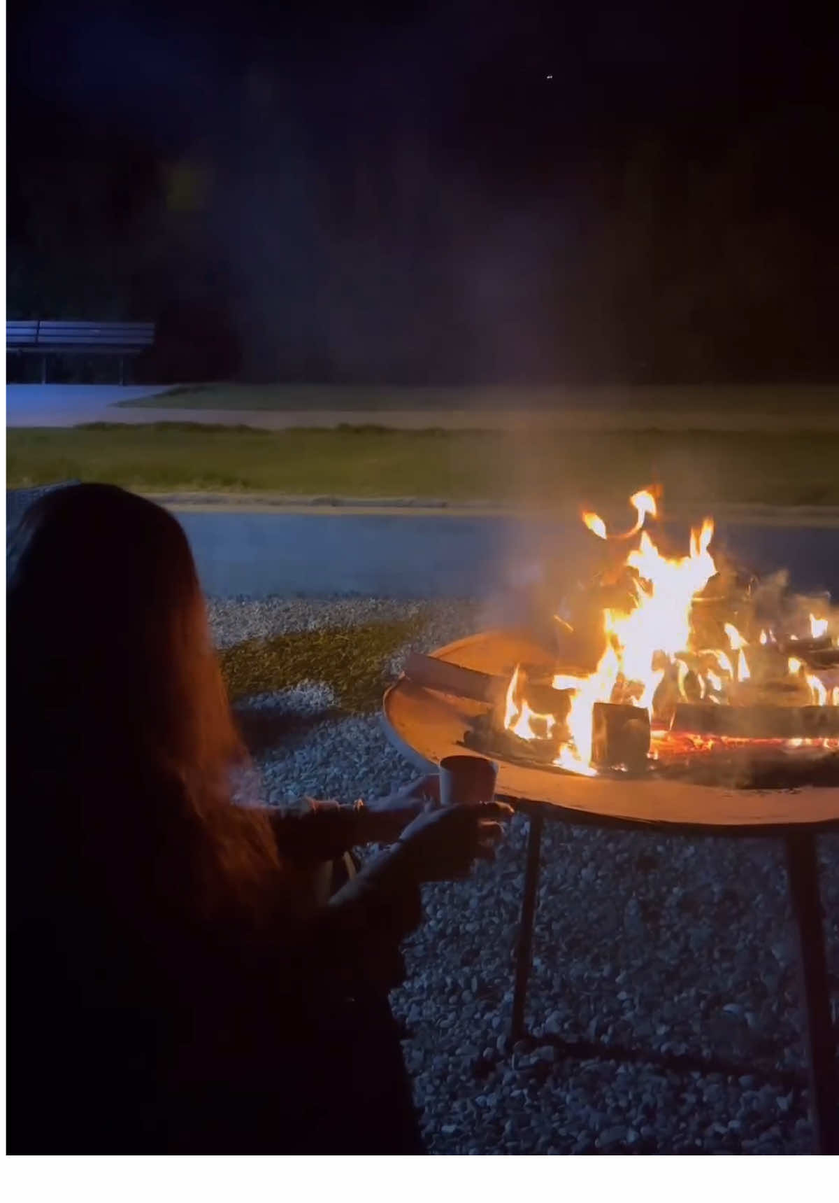 حب النفس والهدوء اكبر نعمة فالحياة .🖤 #fyp #tiktok #trending #foryou #