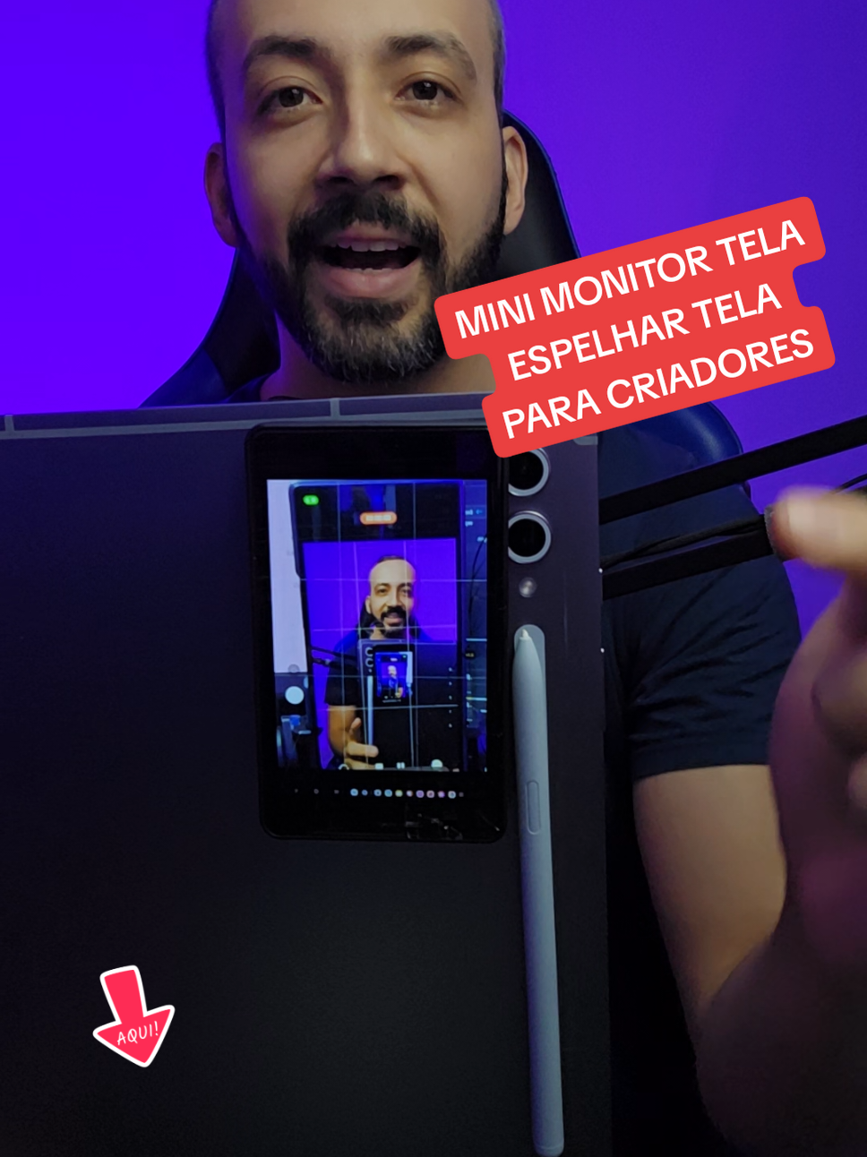 Mini monitor tela magnética para celular, tanto para Android quanto iOS iPhone. Ela espelha a tela do seu celular, permitindo que você use a câmera traseira e se veja ao mesmo tempo para se enquadrar adequadamente no vídeo. Gravar vídeo com a câmera traseira.  #TikTokShopBlackFridayBR #minimonitor #criadordeconteudo #creators #criadores 