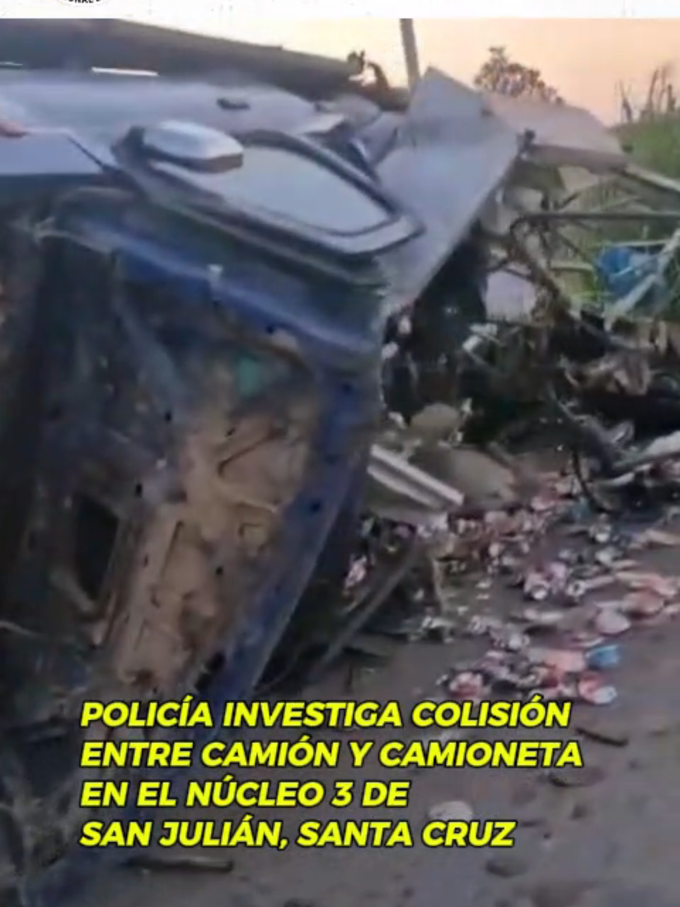 Policía investiga colisión entre camión y camioneta en el Núcleo 3 de San Julián, Santa Cruz Colisión Un camión recolector de chatarra y una camioneta colisionaron en el Núcleo 3 de San Julián, Santa Cruz 🚓. La Policía inició las investigaciones para establecer las causas del hecho. Aún no se confirmó la existencia de heridos. ⚠️. #SanJulián #Accidente #Bolivia #Tránsito #SantaCruz #Radioillimani  #RedPatriaNueva