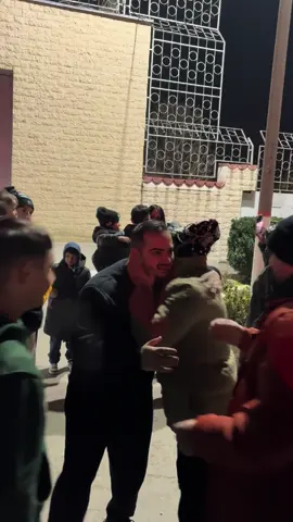 @Romika Paraschiv @Dobrin Paraschiv  Bine ați venit acasă💣💪🚀⚔️🥊🦁