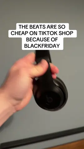 Deals end soon #beats #beatsbydre #tiktokshopblackfriday #tiktokshopcybermonday 