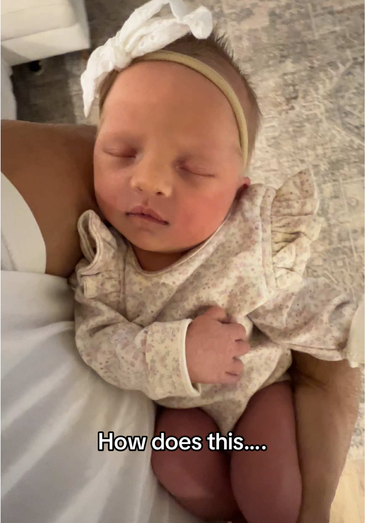 She needs to STOP GROWING…. #babytotoddler #moms #MomsofTikTok #parents #parentsoftiktok #parentlife #dads #daddysgirl #dadlife #dadsoftiktok #foryoupage #fyp 