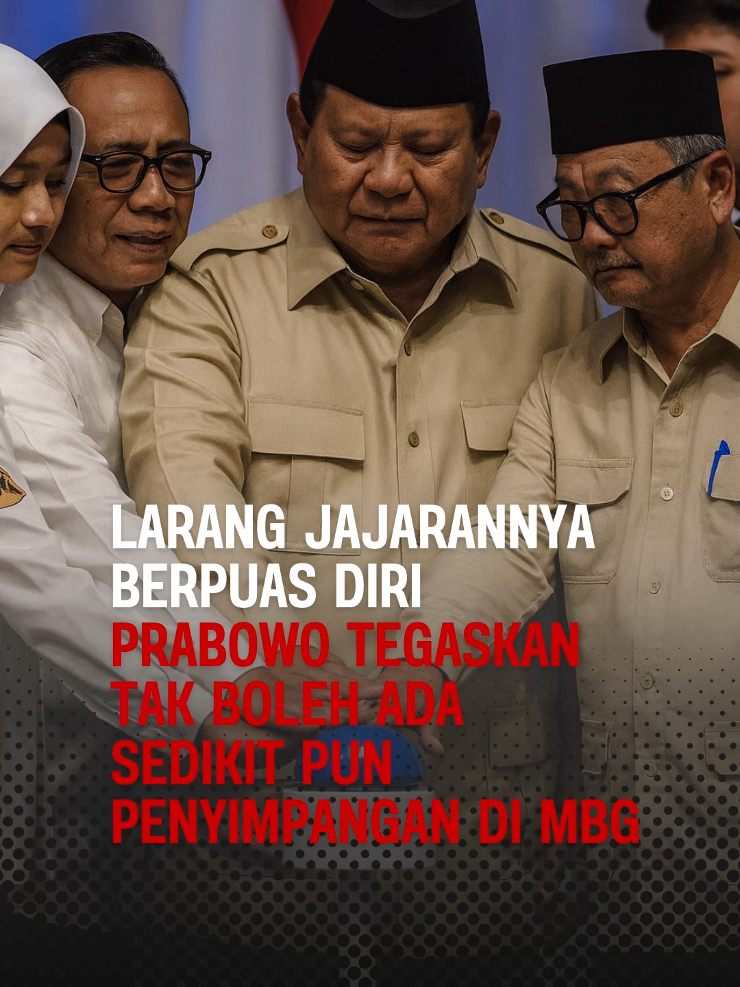 Prabowo menegaskan bahwa program makan bergizi gratis tidak boleh ada celah penyimpangan sekecil apa pun. Meski sudah menjangkau 44 juta penerima, ia melarang jajarannya berpuas diri. Ini amanah rakyat yang harus dijalankan seteliti mungkin demi masa depan anak bangsa.  #birosuararakyat #mbg #prabowosubianto #gizianak #pengawasanketat
