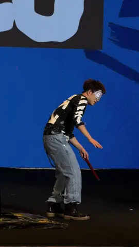 Nhà có iem bé xíuuu chơi game mà như ông cụ vậyyy 🤭💙💛@Dương Domic #duongdomic #trandangduong #2025duongdomicfanmeeting #DOMIEHOMIE #tttt78 