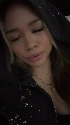 #aelfriceden #sweatshirt #fashion #fashiontok #clothes 