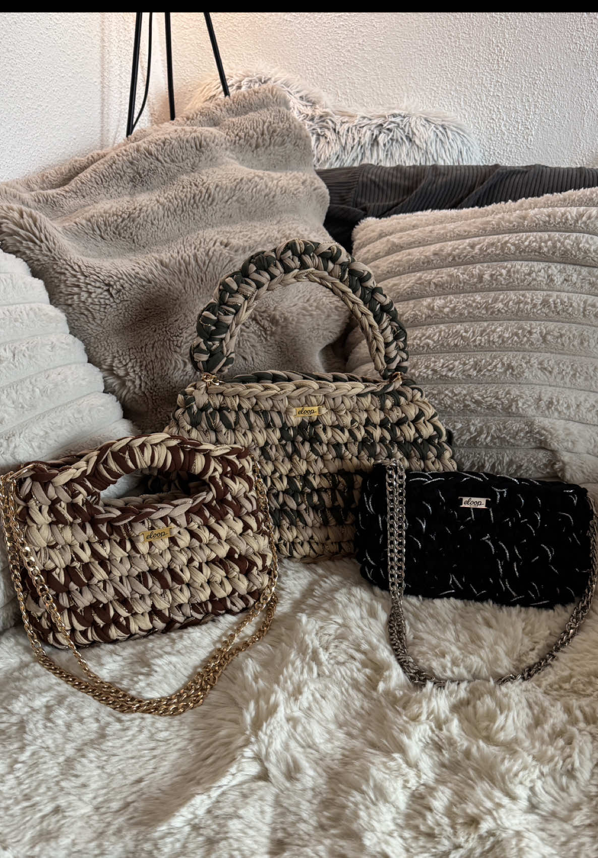 Les 3 petites commandes qui partent aujourd’hui : un Taréna, un Topaze ainsi qu’un Liwee ✨ Lequel est votre préféré ? 😻  #crochettiktok #sacencrochet #bagcrochethandmade #tshirtyarn #ideecadeaux 