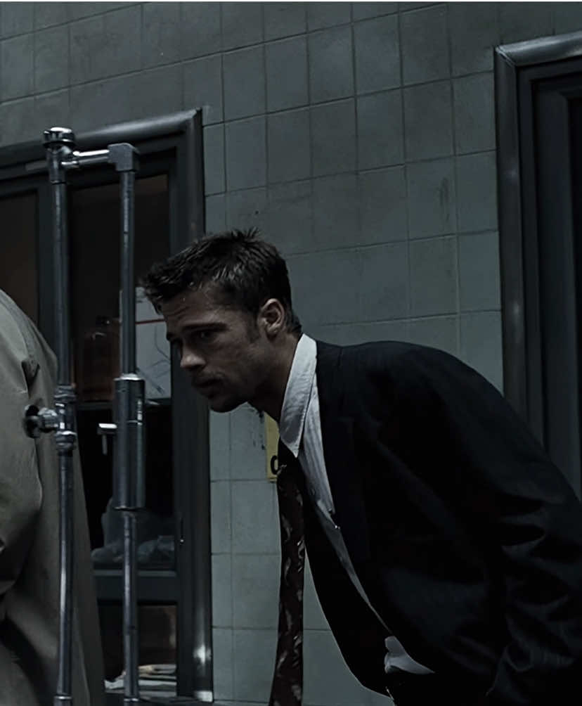 the city holds my heart || #se7en #ghostlykisses #bradpitt #team_moser 