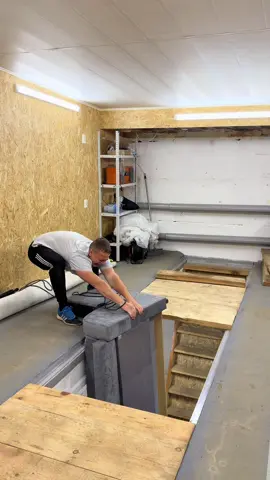 Как я спустил диван