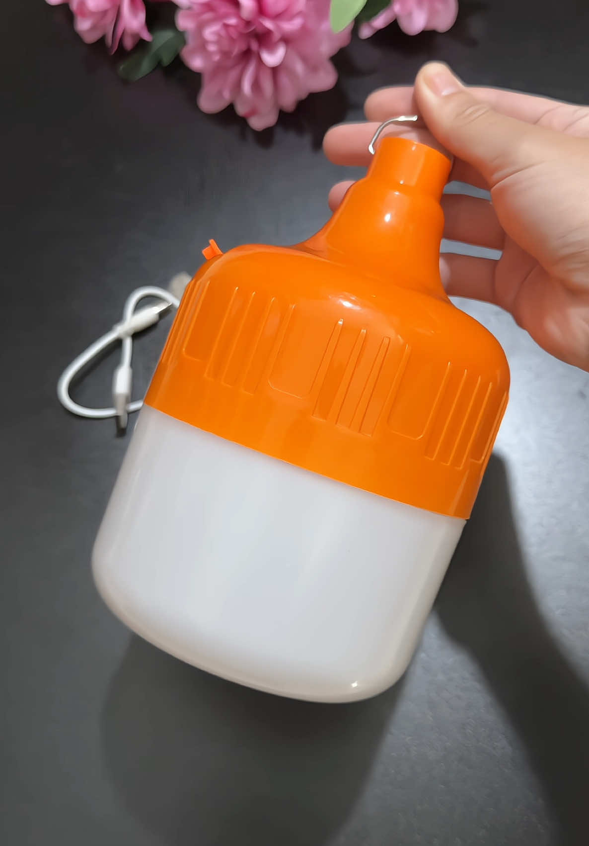 Bóng đèn tích điện tiện lợi sáng lắm ạ #bongden #bongdenled #bongdentichdien #review #xuhuong 