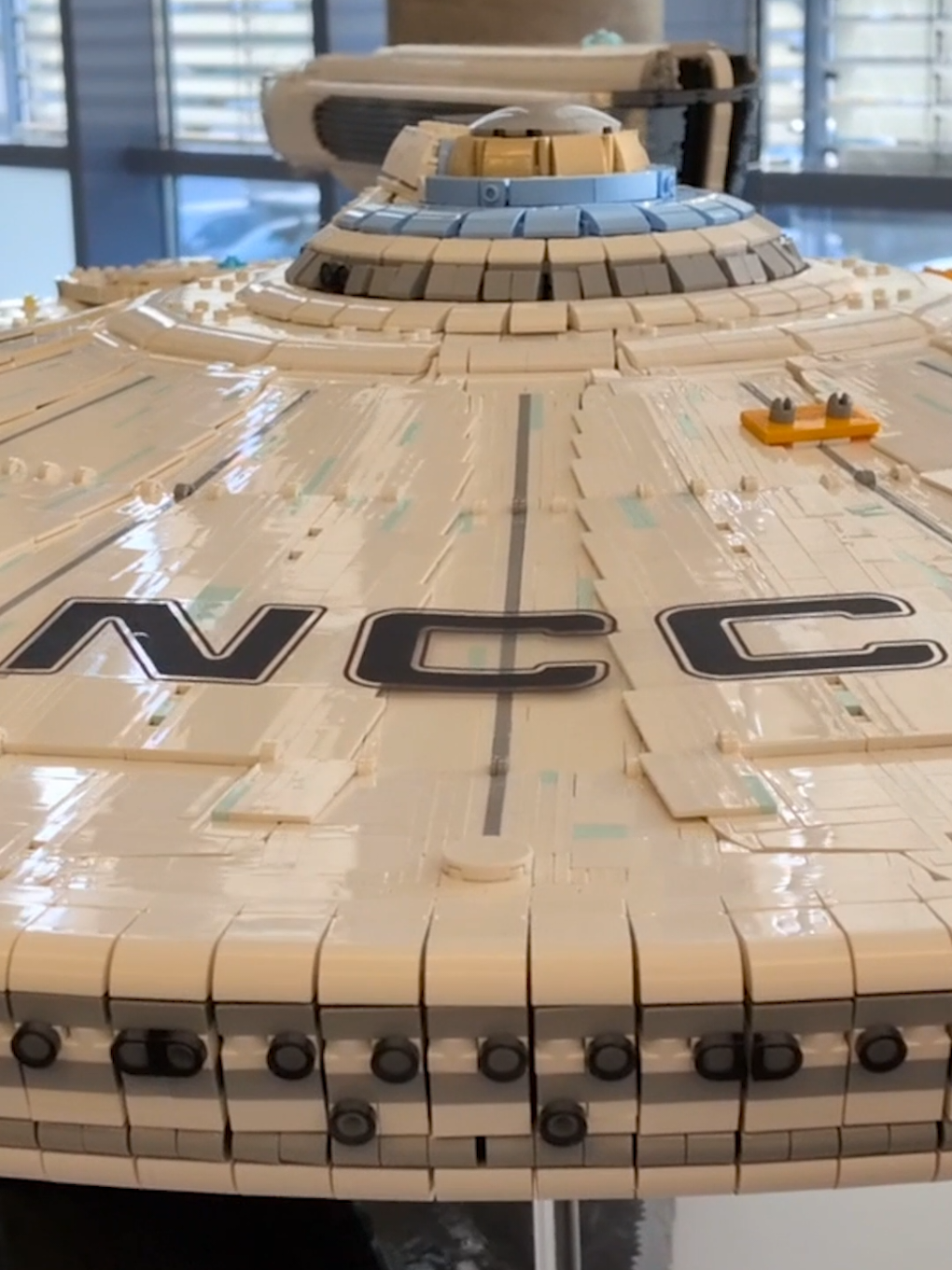 LEGO Star Trek Enterprise aus 50.000 Teilen von Matthias Jonda #lego