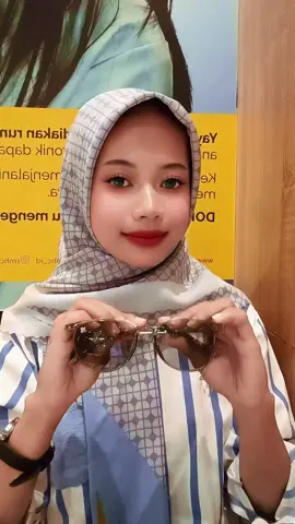 Kacamata Baca dan jalan Viral  #kacamatabaca #kacamatabacaviral #kacamatabacadanjalan #kacamatabacaautofokus #kacamataplus 