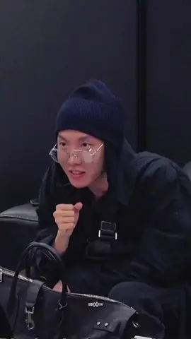 |Sozinho🥹❤️ #jhope #fouryou 