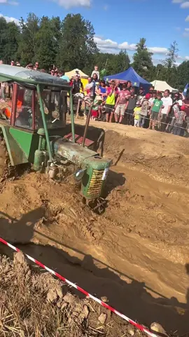 Uvíznul???😳#tractor  #zetor #mud 