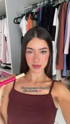 Olhem essa diferença amigas! É o rímel mais lindo de todos!