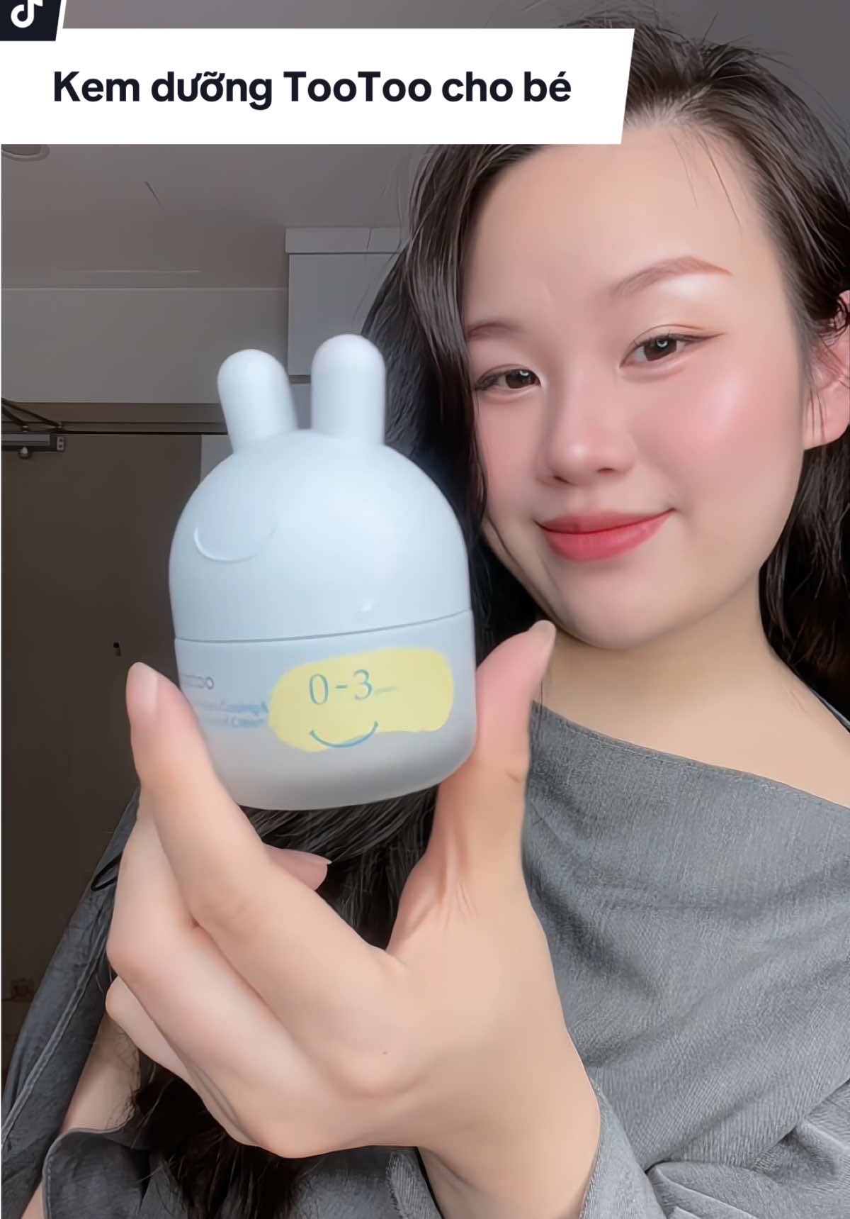 Kem dưỡng này dùng cho bé mùa hanh khô thích cực kỳ các mẹ tham khảo cho con nha #kemduongamchobe #kemduongchobe #kemduongtootoo #tootoo #miumiudunggi 