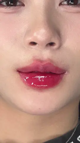 Đôi môi đẹp đến hoàn hảo #thuthuybeauty #filler #fillermoi 