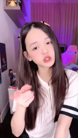 แคร์อยู่แล้วหล่าว คนดีของพี่ หนักไหนก็ว่ามา พี่อยู่ตรงนี้หมั่นตะลุงตะลังให้ตลอดเด้อ💕 #เอมี่ #น้องเอมี่ 