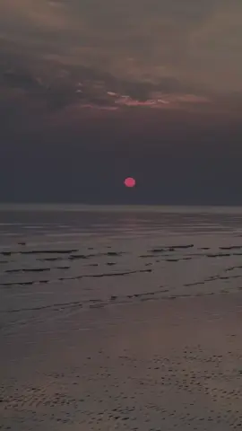 اللَّهُمَّ إنِّا نسْأَلُك مِنْ فَضْلِكَ  وَرَحْمَتِكَ، فَإِنَّهُ لاَ يَمْلِكُهَا إِلاَّ أَنْتَ