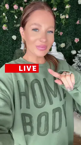 WE ARE LIVEEEE! FREE GIFTS! GIVEAWAYS! #giveaway #livestream #tiktoklive #tiktokshop #free 