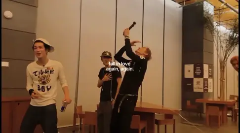 I can’t stop crying, I’m so proud of you guys 🥹🥹 #CORTIS #bighit #kpop #4u #fyp 