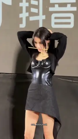 สวยตาแตก OMG#ตี๋ลี่เร่อปา #dilrabadilmurat #小迪🥰❤️ #ครามพิฆาต #ฟีดเถอะขอร้อง 