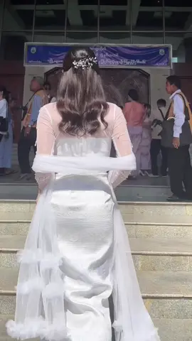 နောက်မှဆက်တင်မယ် 💌#graduation #dagonuniversity 