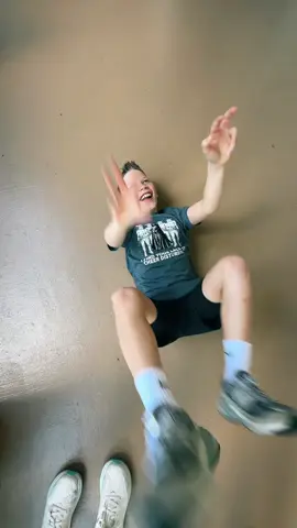 @prollymollyy 🤑 @Gabe  #giulianatowe #christmas #buzz #disneyland #bestfriend 