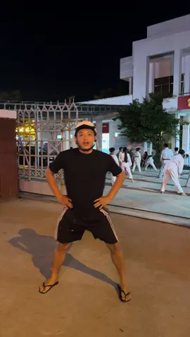 Này là võ xách Á