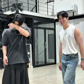 เห้ย โห ขอพรเช้า เย็นก็มีพระเมะมาโอ๋เรยอ่อ เกินนะคุรผุ้ชม🫵 #สนยูโร #soneuro 