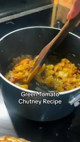 Don’t Waste Your Green Tomatoes — I turned mine into chutney 🍅✨ Recipe: • 450g green tomatoes • 1/2 onion • Garlic + ginger • 20g dried apple • 20g raisin • 70g sugar • 70ml vinegar • Salt + chilli • Coriander seed How to: Sauté aromatics → add everything → simmer 40–50 mins until thick → jar + enjoy 💚 #chutney #greentomato #tomatochutney #EasyRecipes #growyourownfood  