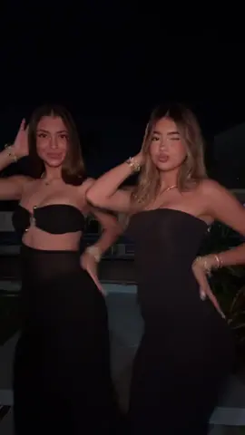 Twining💋❤️||#viral #fyp #faith #embreigh  @Embreigh 