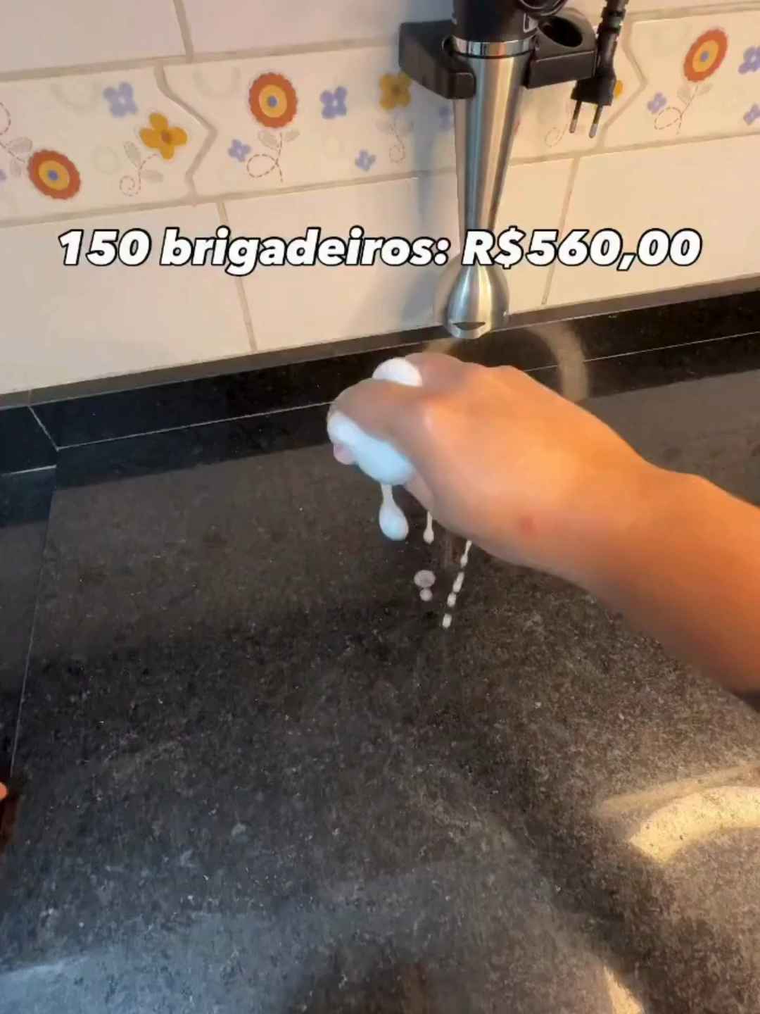 O que achou? caro, justo ou barato? Vem viver de brigadeiros você também! #brigadeiro #brigadeirogourmet #brigadeiros #brigadeirotradicional #doces #doce #sobremesas #sobremesafacil #rendaextra #rendaextraonline #confeitaria #receita #receitas #receitasimples #receitafacil #receitasfaceis #receitassimples #noticia #noticias #brasil #confeitariadesucesso #confeiteiro #confeiteiros #bolo #dicas #confeiteira #sobremesas #receitasfaceis #receitasdenatal #noticia #noticias #dieta #dietasaudavel #saudeebemestar #saude #saudemental #cozinha #bolos #futebol #futebolbrasileiro