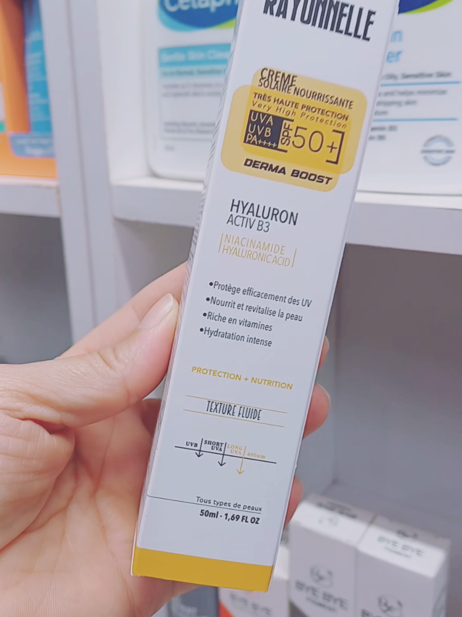 للطلب  : 81 72 04 06 07  واقي الشمس يحمي  ، يبيض و يفتح #parapharmacie_ranya_dream #explore #pourtoi #fyp #الشعب_الصيني_ماله_حل😂😂 @rayonnelle.officiel 