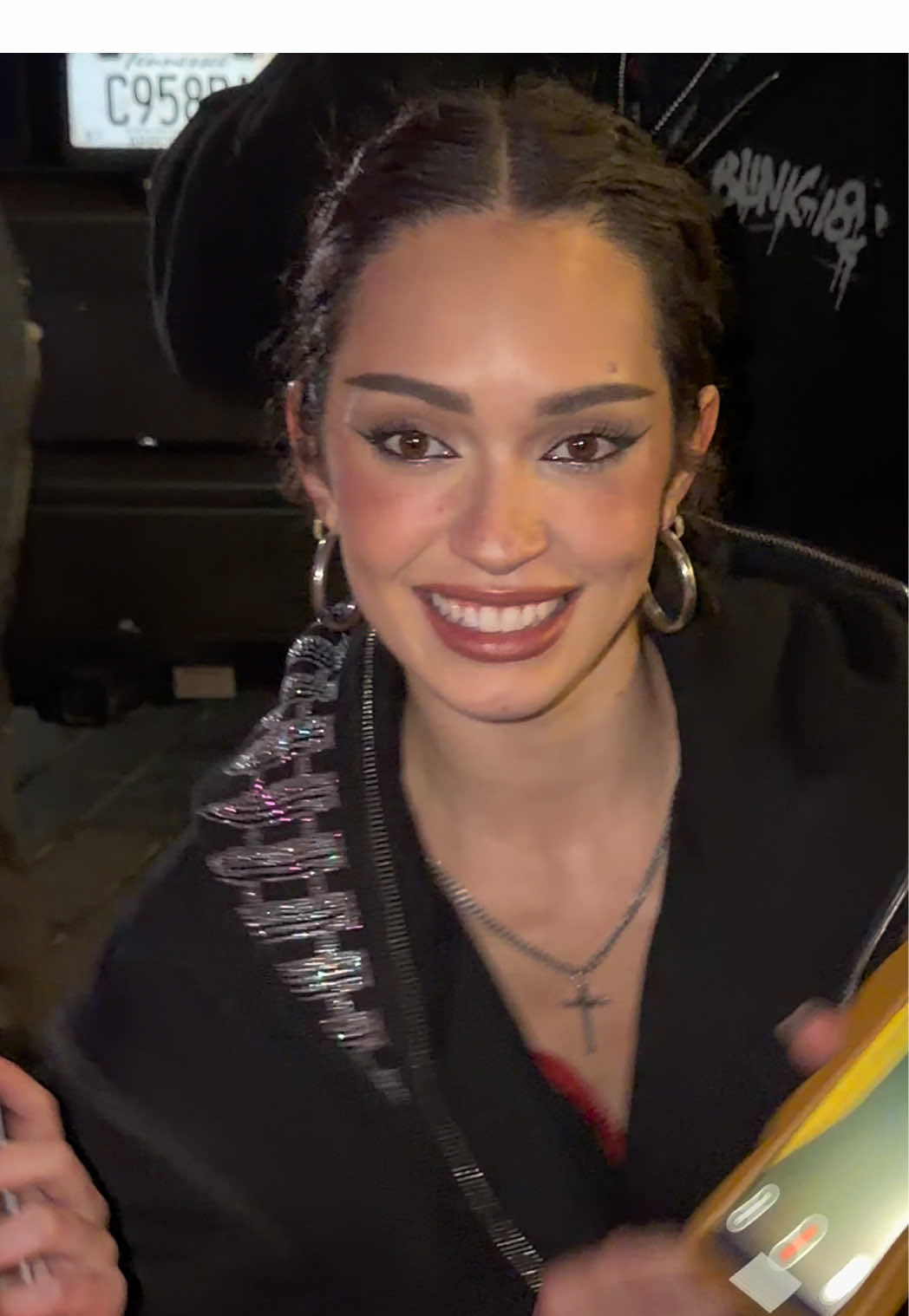 Olá Brasil. She’s sooo sweet! @daniela avanzini @KATSEYE  #katseye #daniela #eyekons #gnarly #danielaavanzini 