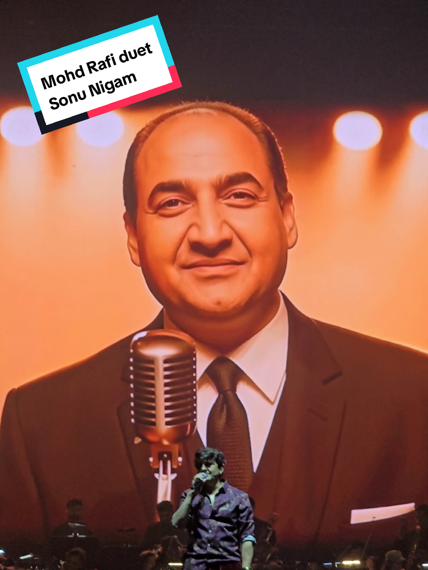 Since everyone loved the video so much... Here's the start!!! #sonunigam #foryoupage #fyp #bollywood #tiktokindia 