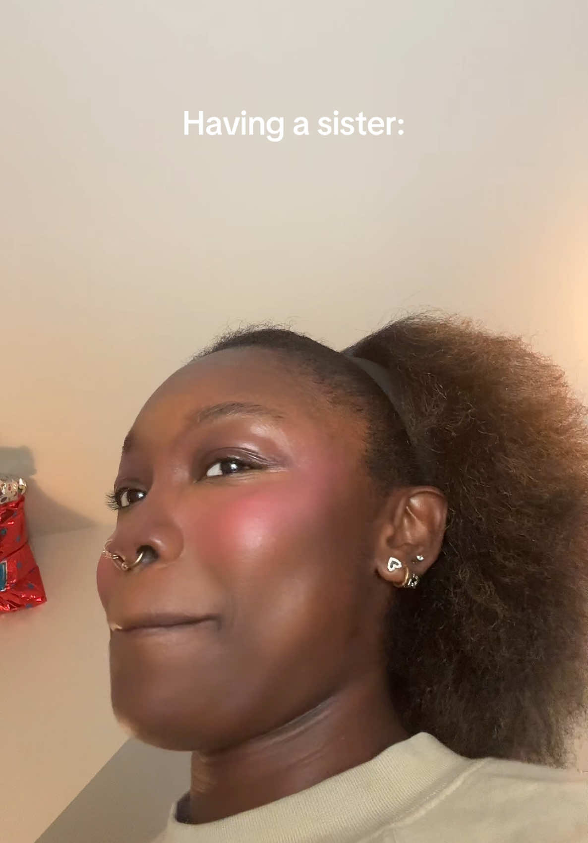 Constantly singinggg😂😂 @lannapalooza2 @ALARIE #muffinman #fyp #fy #fypシ 