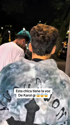 Esta chica tiene la voz de karol g 😱😱 que tal les parece ? #parati #viral #amor #karolg #miami @karolgvenezolana 