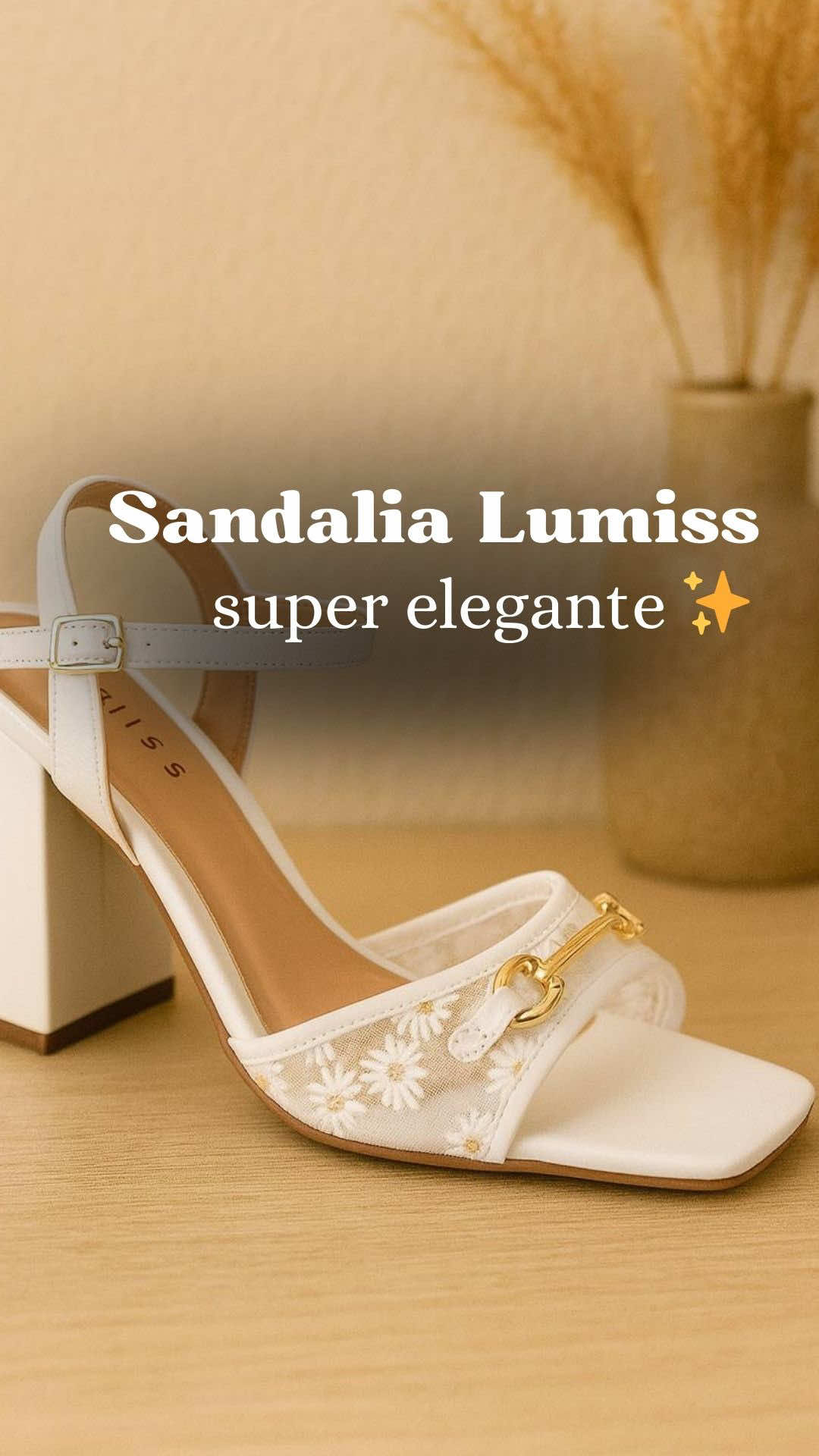 🌸 Elegância e Conforto ? Temos!  Sandália Lumiss com salto bloco, bico quadrado e detalhe em turbe com flor.  Quer receber o link ? Comente “ Eu quero “ ou me chama no direct 💭 #sandalia #sandalialumiss #saltobloco #achadinhos #bicoquadrado 
