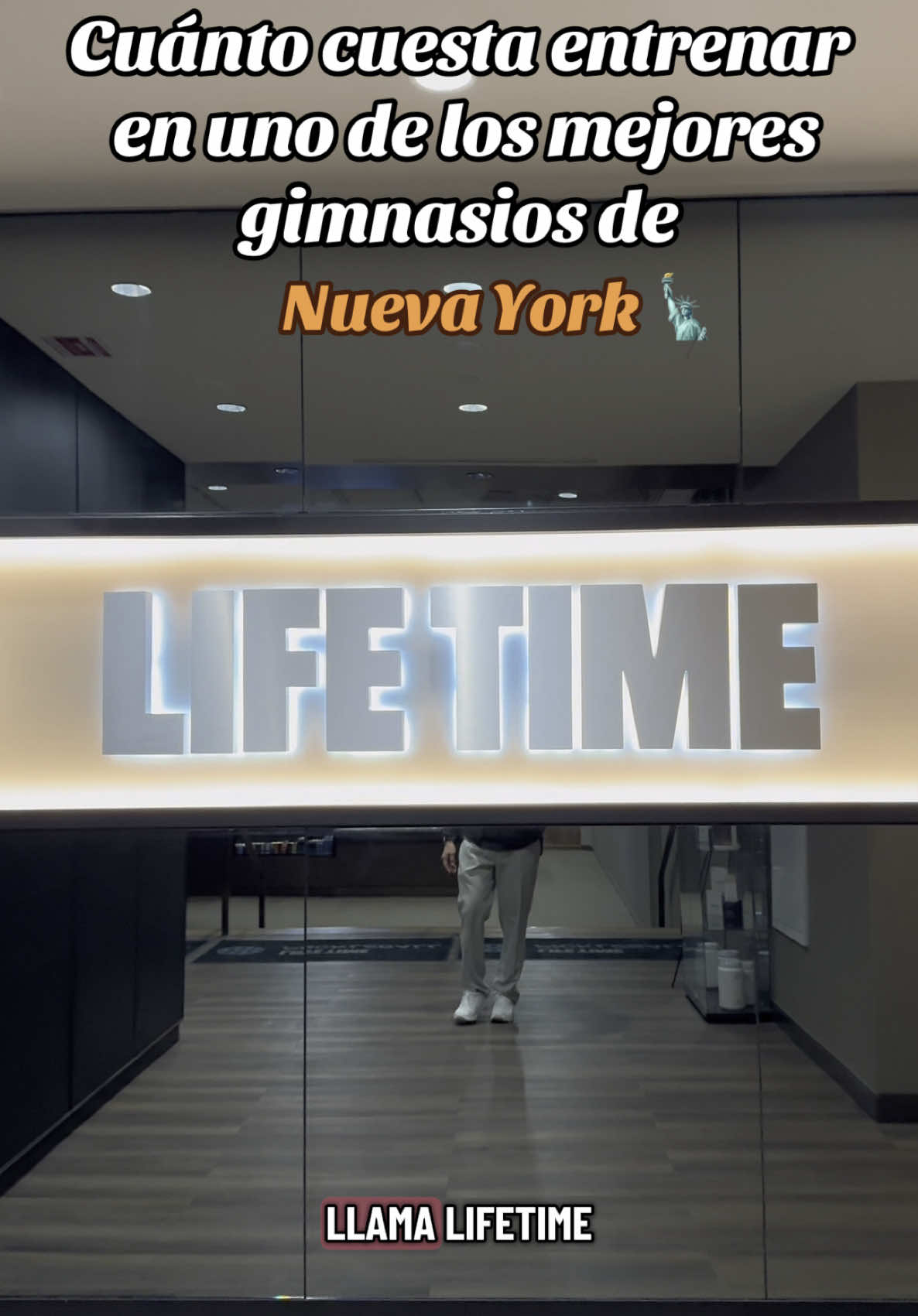 “¿Pagarías esto por entrenar en uno de los mejores gimnasios de Nueva York?” 🗽 🇺🇸 … aquí te lo cuento  #CapCut #newyork #nuevayork #eeuu #manhattan #timesquare #lifetimefitness 