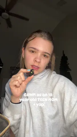 had to use the mics cause Stetson is asleep in my bed 😂 •• GRWM as an 18 year old TEEN MOM saving up to move out! + yapping #grwm #asmr #teenmom #fyp #savingup 