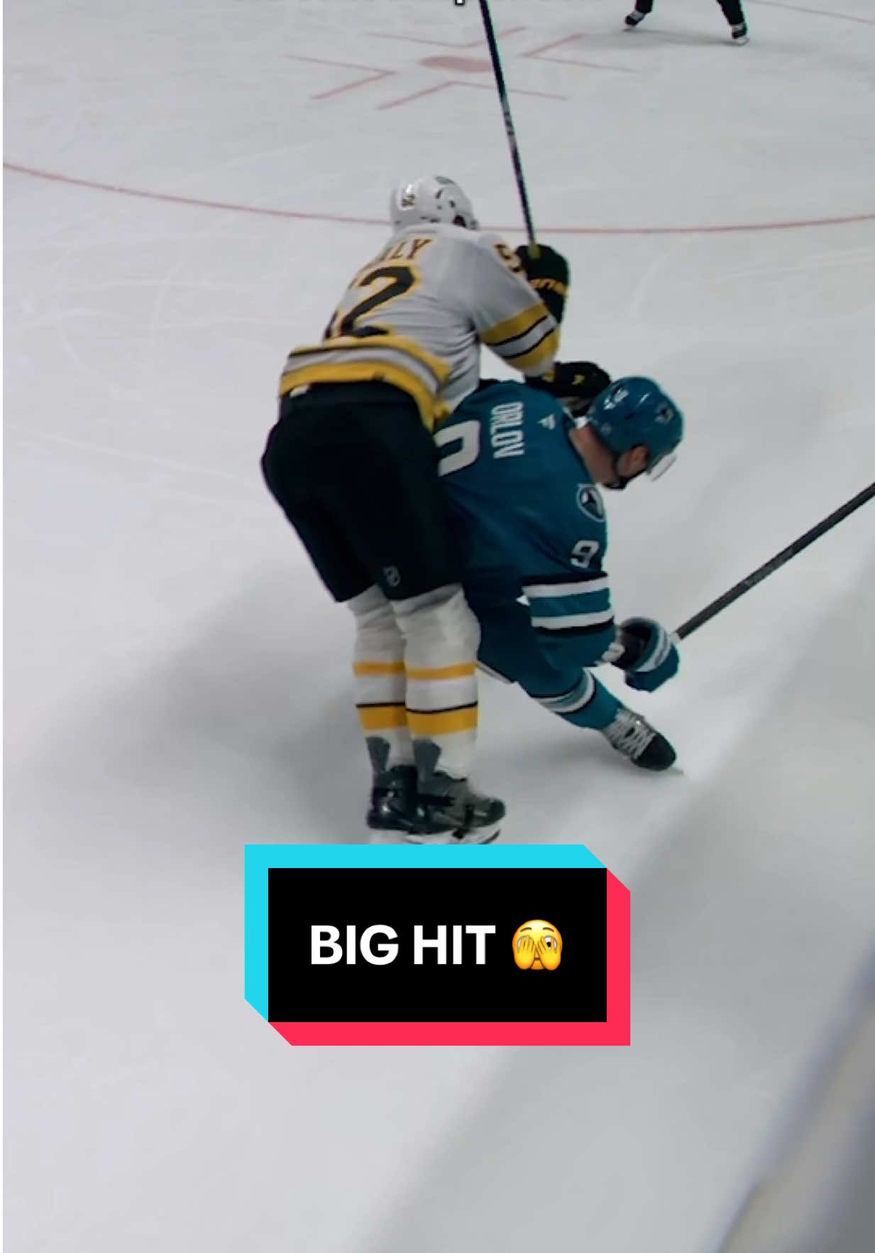 a little throwback hip check #NHL #hockey #sports #highlight #hit 