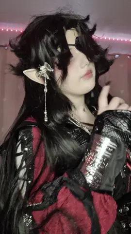 this was suppose to be  adult with mika but um...that never happened..||#chaoticchuuya #goviral #cosplay #huacheng #tgcf @sillyyypotato @Axel [ 87/86 ] @₊˚⊹ ᰔ Ｍｉｋａ: 🪼 