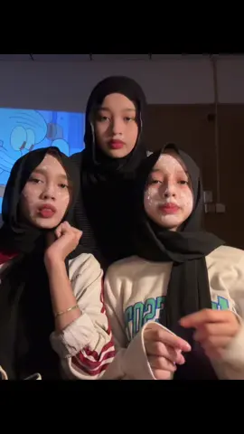 trio bedaksejuk ke ni? #4u #bedaksejuk #xyzcba #trending 